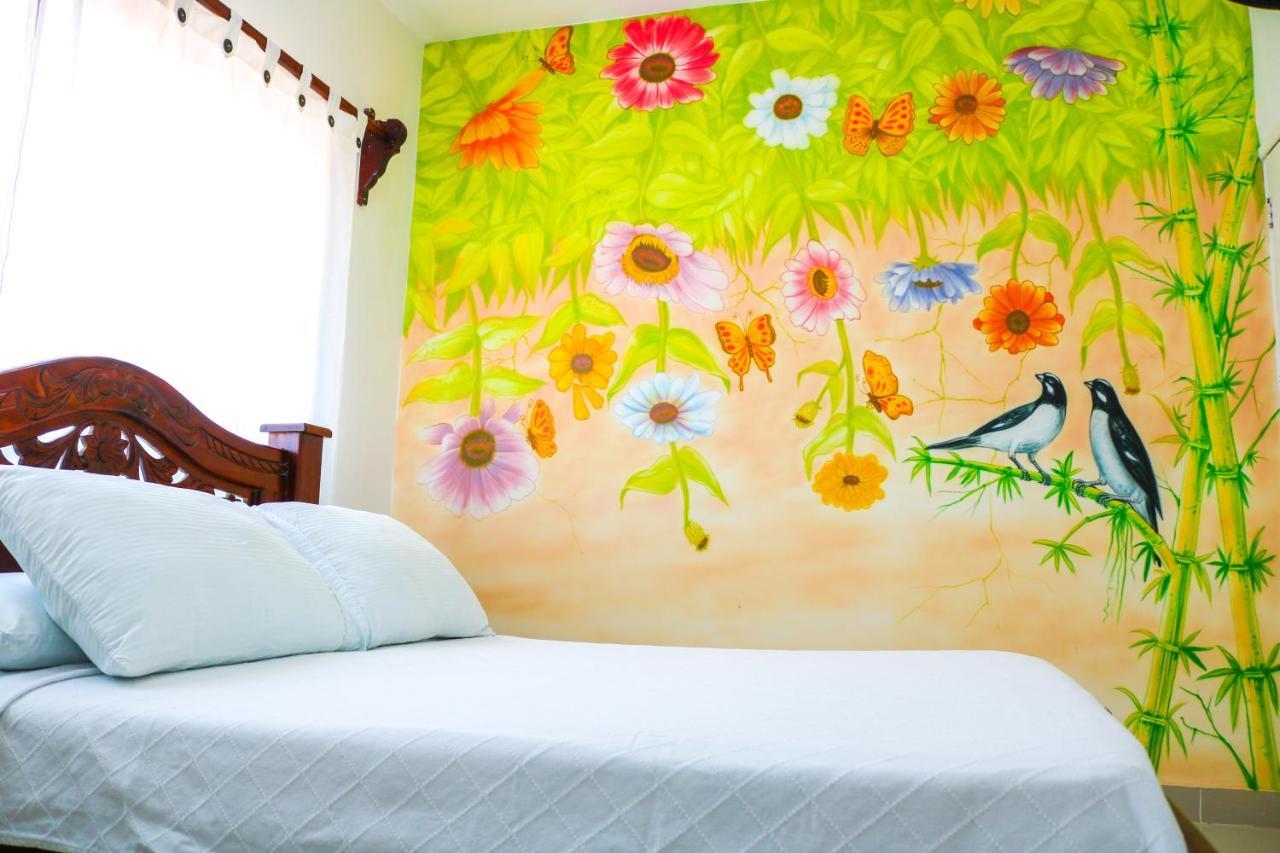 Hotel Jardines Evans By Geh Suites Момпос Екстериор снимка